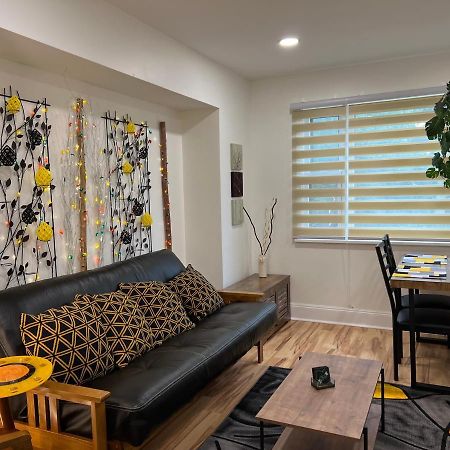 Апартаменты Trendy In Tremont, Cle Кливленд Экстерьер фото