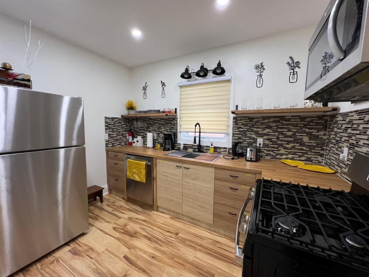 Апартаменты Trendy In Tremont, Cle Кливленд Экстерьер фото