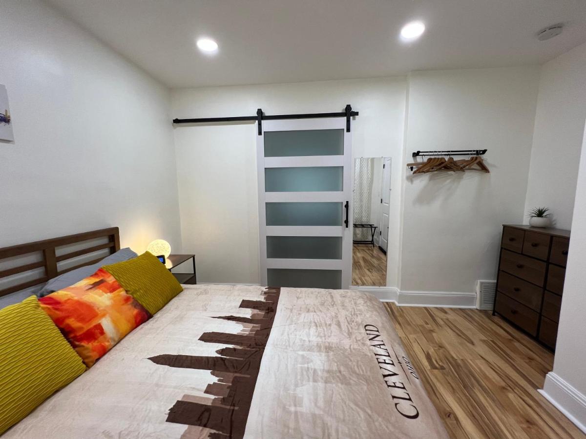 Апартаменты Trendy In Tremont, Cle Кливленд Экстерьер фото